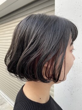 ロイジー(roijir) 【roijir 表参道】 透け感グレージュ×イヤリングカラー