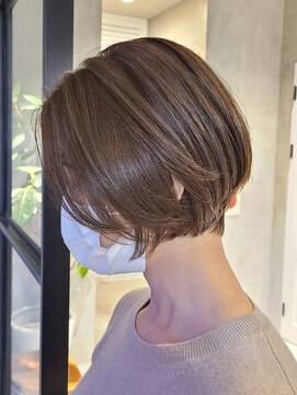 エリマ 調布(elima) 30代40代/大人かわいい前下がりショートボブ/前髪長め【調布】