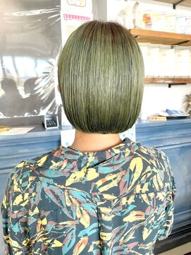 クイン(qin) カジュアルなミントグリーンカラー