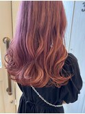 レイヤーカット×サーモンピンク