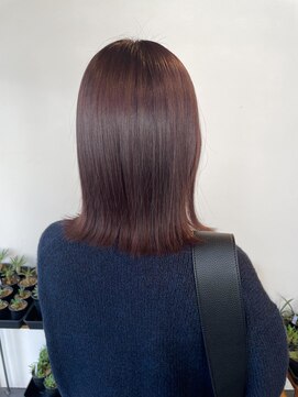 ニコ(nico) さりげなく大人なレッド。