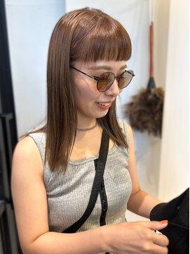 ヴヴ(Bub) bleach color/ワイドバング ストレート ベージュ