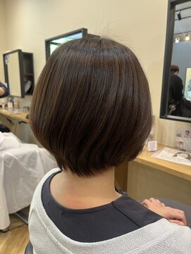 アルター(aL ter) ひし形ボブ［黒髪/ボブルフ/ネビージュ/小顔/ワンレン］