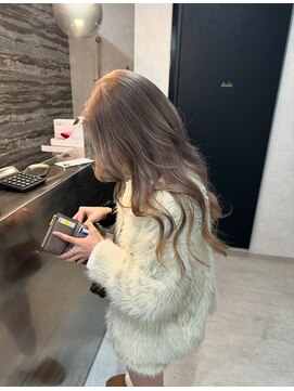 イースブルーレア(Y’s BLUE le'a) ミルクティベージュ