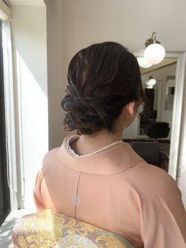 カペリ デ アーテ(Capelli di arte) シニオンスタイル