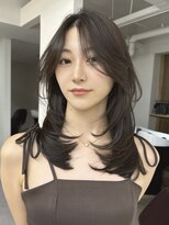 バベル アット フルリール 甲子園口(BABEL at fleurir)&nbsp;グレージュと黄金比レイヤーカットに美髪トリートメント