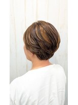 アトリエMAI 北千住 ★立体感際立つ太めハイライトショート◎