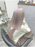 ホワイトカラー/ベージュピンク/ハイトーンカラー/ボブ/新宿