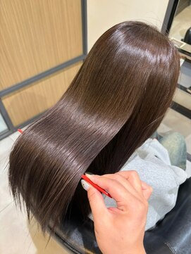 ニール(Neale.) 髪質改善縮毛矯正11.18暗めカラー