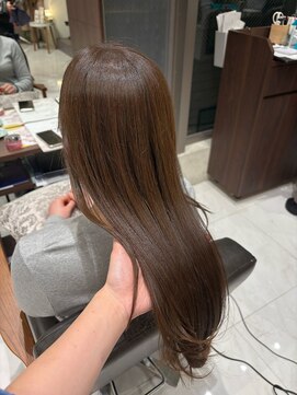 フォルテロゼ 横浜(FORTE rose) 透明感たっぷり赤み消しオリーブベージュ