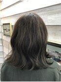 アッシュグレー × ハイライト