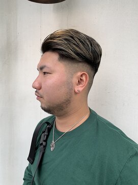 ヘアー アイス カンナ(HAIR ICI Canna) スキンフェード　ハイライトカラー