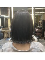 ラテ 渋谷(LATTE)&nbsp;外はね ボブ モノトーンカラー