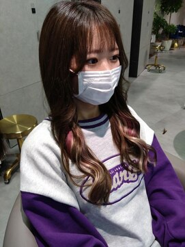 ニーナ ビューティーサロン(NINA Beauty Salon) プルエクステでインナーカラー