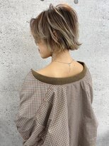 イキ 表参道(iki omotesando)&nbsp;モード/無造作ウェーブ/大人ガーリー[表参道駅]