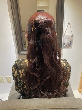 フェリーチェ(Felice) ロウボーン ハーフアップ リボンアレンジ 二次会