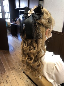 ヘアーズ ラブリージョブリー(hair's Lovely Jubbly) 【横田】推し活ハーフアップ