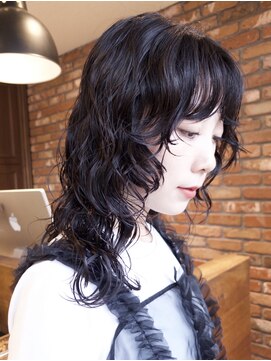 ボコカ(bococa) 【macana指名】レイヤーパーマ　ウルフパーマ　ミディアム