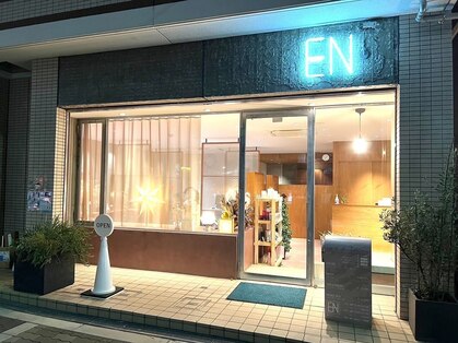 エン バイ ヘアーリーフ 西田辺店(EN by Hair Leafy)の写真