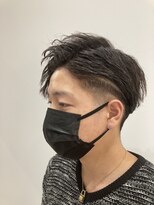 アンドザビューティ(AND THE BEAUTY) サイドパートアップバング