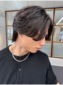 フェザーパーマ×かき上げ前髪で大人メンズ20代