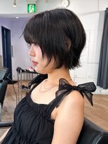 カシェル トウキョウ(Cashel Tokyo)&nbsp;ボブ 顔まわりレイヤー ステップカット 暗髪 タッセルボブ あご