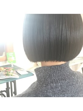 ティフル(TifuL) 切りっぱなしボブ