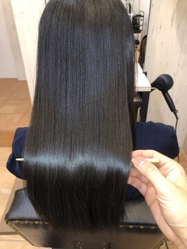 アコンプリッシュ 代官山 恵比寿(accomplish) クリスタルミネコラ