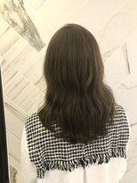 ジーナ 銀座中央通り(Zina)&nbsp;【Zina　銀座中央通り】イメチェン耳かけ×フォギーベージュ