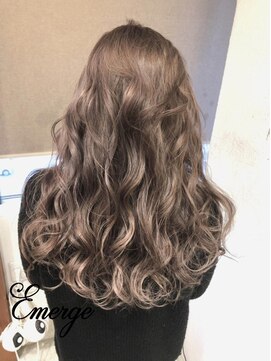 エマージュ 武蔵小杉(Emerge) ブロンドグラデーション[武蔵小杉,武蔵小杉駅,武蔵小杉南口]