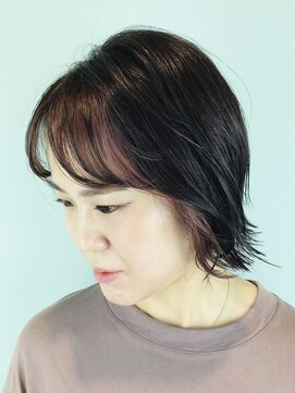 トレパルッキエーレ(tre parrucchiere) ［-tre-］フェイスフレーミング×ボブ