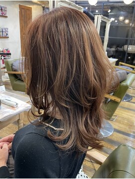 アリスバイアフロート 自由が丘(ALICe by AFLOAT) ウルフカット