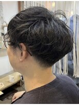 クオリア(QUALIA)&nbsp;クセ毛風ナチュラルメンズパーマ/20代/30代/40代/柏