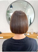 顎下ぱつっとボブ