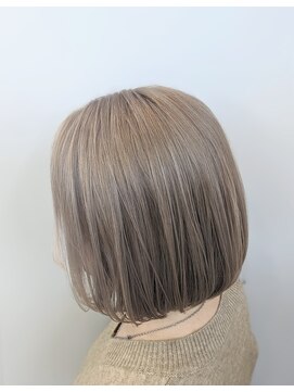 ウィズ 本店(With) ホワイトグレージュボブ 20代30代40代