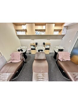 【豊富なメニューと卓越した技術が人気の秘訣】美しい髪は頭皮から！至福のひと時をお過ごし下さい＊