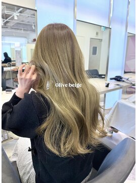 エイト 神戸三宮店(EIGHT) Olive beige