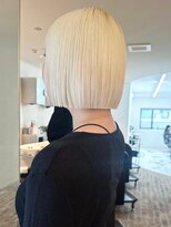 ザスリック 代官山(THE SLICK)&nbsp;紫シャンプーでつくるホワイトブロンド