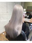 シルバーで透明感煌めくカラー
