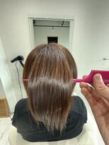 レディオ ザ イシン(LeDio the ISIN) パーマヘアから艶髪ストレートに