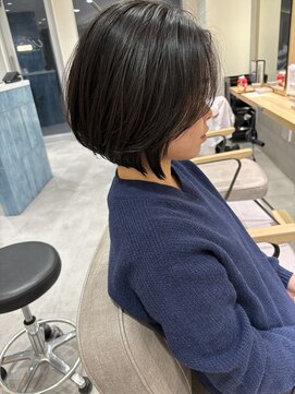 ウルバイオハナ(Ulu by ohana) 20代、30代おすすめ！レイヤーボブ！