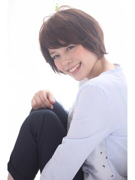 クィーンズガーデンバイケーツーギンザ(QUEEN’S GARDEN by K two GINZA) [K-two銀座]小顔に見える似合わせセンシュアルショート