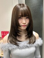 ディーバ 横浜(D.I.E.V.A)&nbsp;10代20代30代大人可愛い姫ミディアム小顔レイヤー艶グレージュ