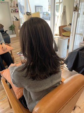 アットウィムヘアー(at whim hair) 外ハネウルフ