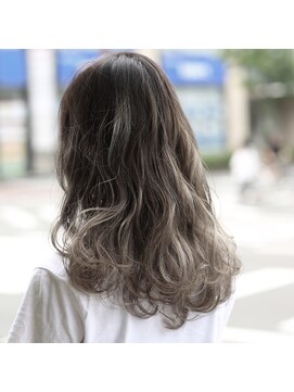 ボアップ 京橋店(boappu) #バレイヤージュ#シルバー#グレージュ