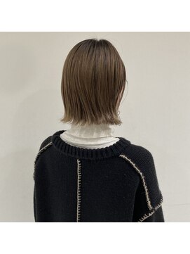 アース 三軒茶屋店(HAIR&MAKE EARTH) 切りっぱなし外ハネベージュ