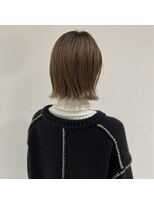 アース 三軒茶屋店(HAIR&MAKE EARTH) 切りっぱなし外ハネベージュ