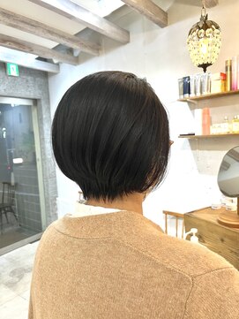 センスヘア(SENSE Hair) 大人ショートボブ