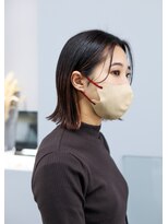 ノード(NODO)&nbsp;インナーレッドカラーの切りっぱなしボブ