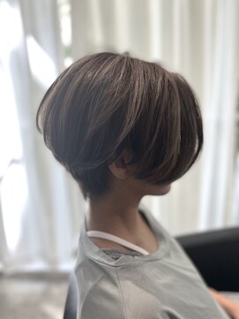 ツムグ 代官山店(TUMUGU) 30代40代50代大人可愛いヘルシースタイルショートヘア丸みボブ
